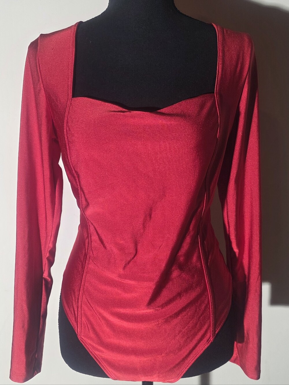 Haute Monde Red Long-Sleeve Square Neck Bodysuit (Size L)